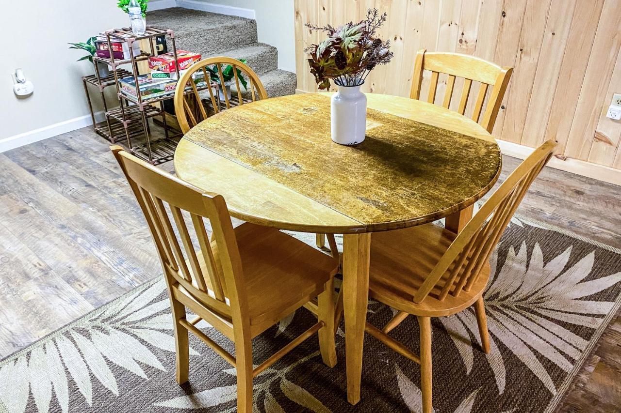 Modern Rustic Countryside Downstairs Guesthouse Sevierville Esterno foto