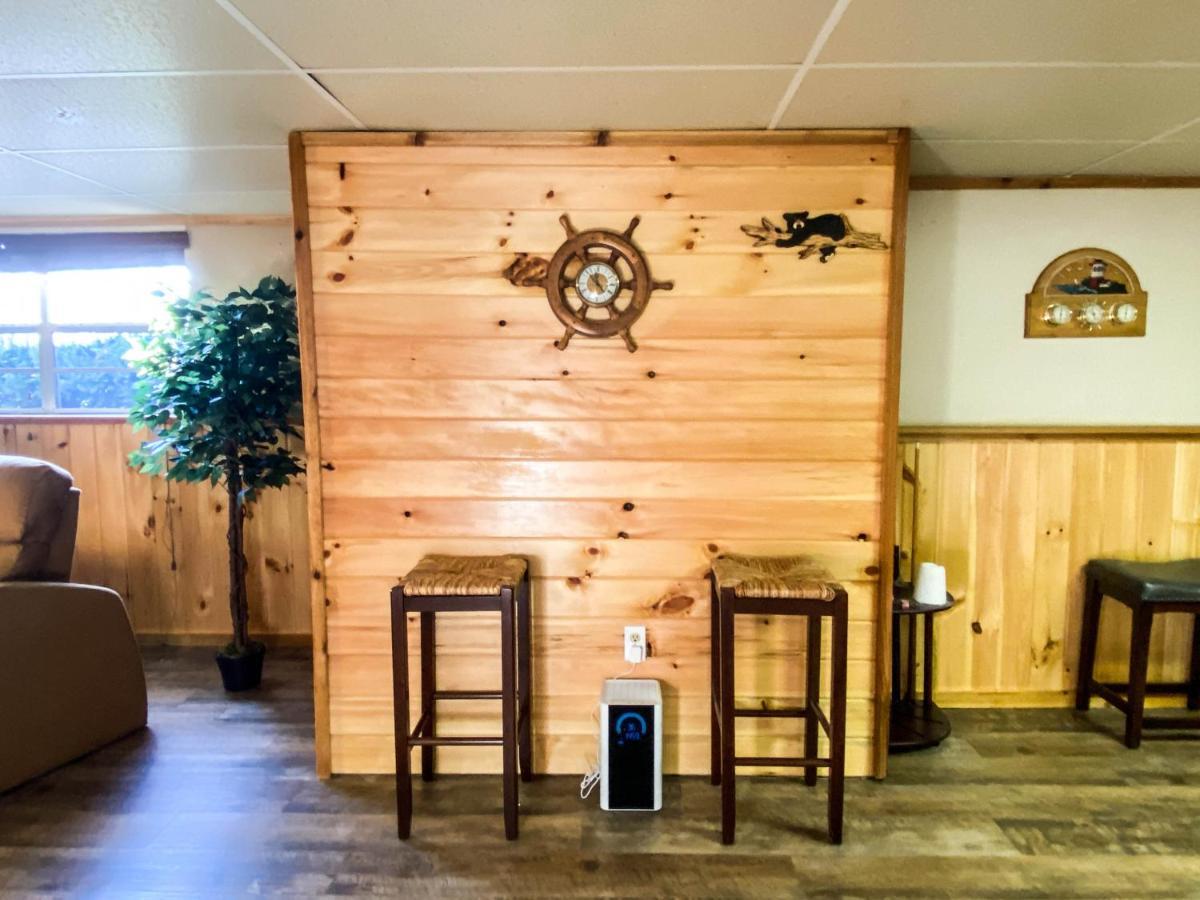 Modern Rustic Countryside Downstairs Guesthouse Sevierville Esterno foto